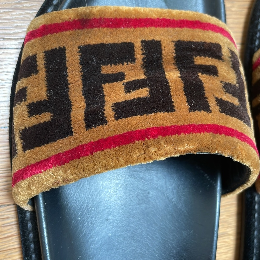 Fendi shearling flip flops